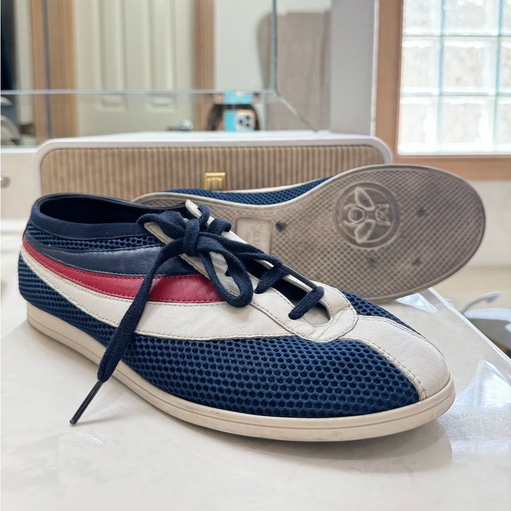 Gucci sneakers, used two times, size 8.5 USA/7.5 UK